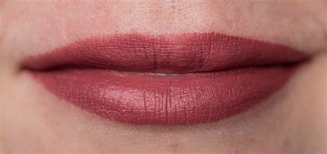 Carefully trace your cupids bow. WARPAINT and Unicorns: Maybelline Color Sensational The ...