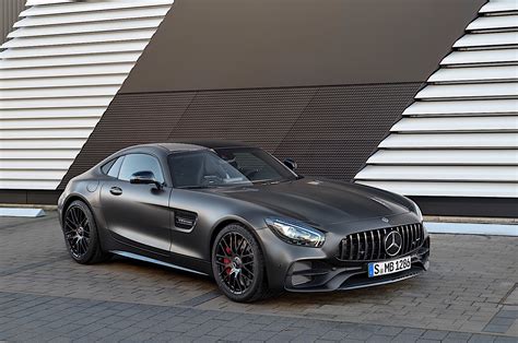 The coupe, the convertible and the sedan. Mercedes-AMG GT C (C190) specs & photos - 2017, 2018, 2019 ...