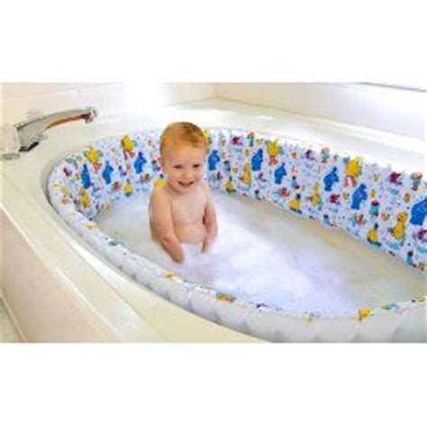 Baby bathtubs help parents make bathing their little one a whole lot easier. A safe, inflatable, bathtub liner that surrounds the ...