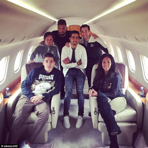Find the hottest рунетки videos and clips, realy hight quality. Arsenal Ladies defender Alex Scott joins Olivier Giroud ...