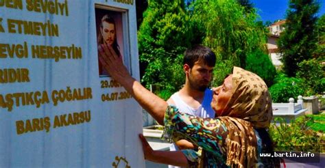 Bariş akarsu & ali̇ yavuz · yaklaşık bir yıl önce güncellendi · amasra'da çekildi. Barış Akarsu Doğum Gününde Mezarı Başında Anıldı