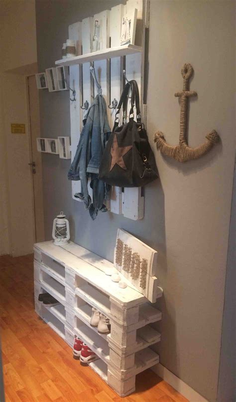 Heute möchten wir ihnen wieder coole diy ideen mit und ohne anleitungen vorstellen. Möbel aus Paletten liegen aktuell voll im Trend! Man kann aus Ihnen die verschiedensten Möbel ...