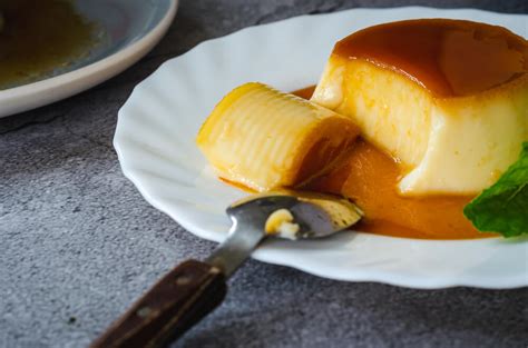 Leche flan or creme caramel is a filipino dessert made with egg yolks, milk, sugar, and vanilla extract. How To Make Traditional Neapolitan Flan