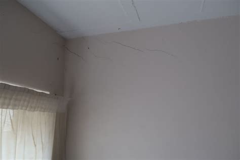 Cracks are the biggest culprits. Advice on cracks in wall and concrete garage floor - Home ...