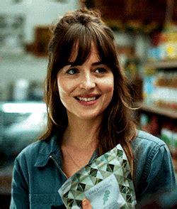 (singing) but is it fake love if i'm lying to myself, trying to fake the way i. DAKOTA JOHNSON The High Note (2020) - Tumbex