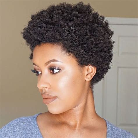 Coupe de cheveux afro femme hiver 2015 coupe courte femme noire a partagé la publication de kisqueya nature bijoux. Inspiration : 20 coupes courtes à adopter - Ma Coiffeuse Afro