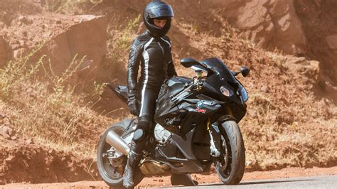 If you want to download mission: Rebecca-Ferguson-on-BMW-RR-Motorcycle-in-Mission ...