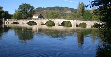 Sehenswürdigkeiten in jena und umgebung hier findest du die schönsten sehenswürdigkeiten in jena. Blaues Band in Sachsen-Anhalt - Saale: Jena