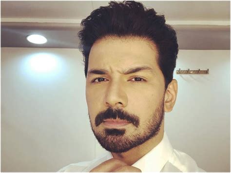 He was born on 27 september 1982 in ludhiana 1 abhinav shukla biography, wiki, wife, age, children. Abhinav Shukla Bio, Age, Wiki, Family, Height, Wife ...