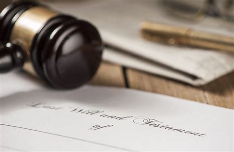 Eredità senza testamento. A chi va successione tra moglie, marito, figli e fratelli ...