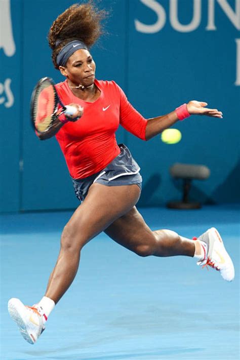 Transsexuals are legally and confidentially allowed to compete in women's tennis by a new york supreme court sentence of 1977! Her Calves Muscle Legs: Serena Williams CALVES update