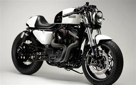 Harley sportster iron 1200 1ste eigenaar bj 09/2018 kleur: Harley Davidson Iron 883, Cafe Racer, Cool Motorcycle ...