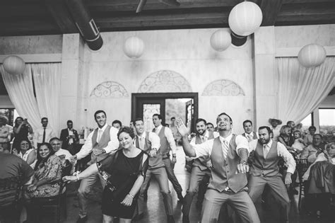 Groom, brian, surprised his new wife, emily, by performing a choreographed wedding dance to justin bieber's baby in orange park, flo. antebellum oaks wedding // alyssa & justin | Austin ...