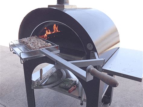Leggeri da spostare, facili da utilizzare e con dimensioni contenute, sono ideali sia per il giardino che per il balcone o il terrazzo. Forni pizza da giardino, per la casa, per la villa, forni ...