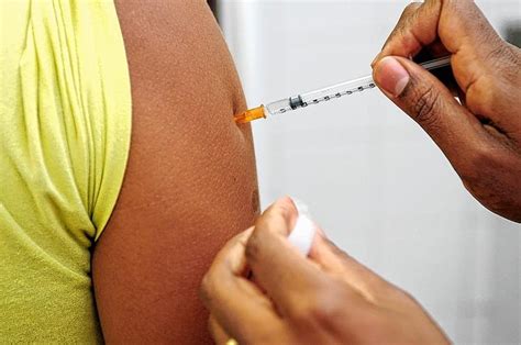 É muito importante saber quais vacinas e certificado de vacinação são necessários para os é muito importante saber quais vacinas e certificados você precisa ter para entrar em qualquer cidade. Febre Amarela: Vacina e Cura