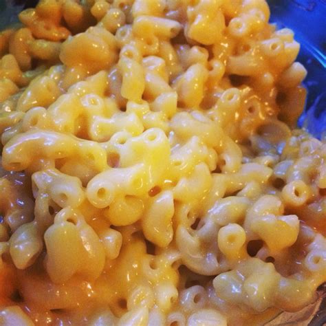 See recipes for broccoli cheddar cheese bowl's too. Campbell's Cheddar Cheese Soup Mac And Cheese - campbells ...