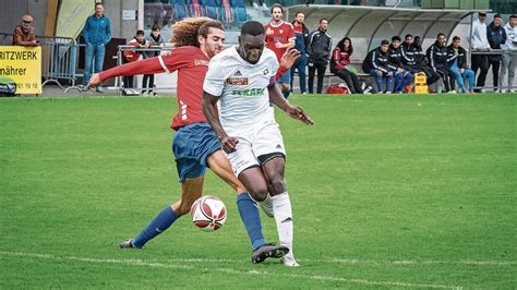 Sc cham, club uit zwitserland. Dem SC Cham klebte in Nyon das Pech an den Schuhen ...