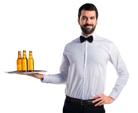 We did not find results for: Cameriere con bottiglie di birra sul vassoio | Foto Gratis