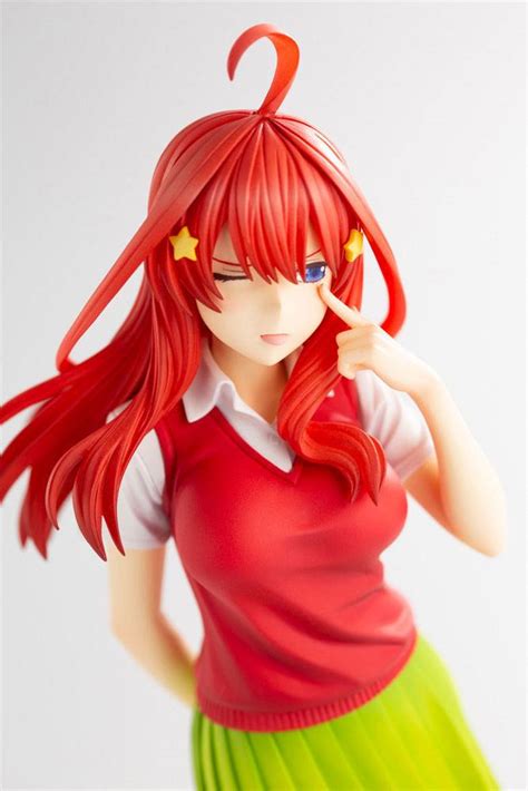 Our live quintuplet gender reveal! Statuette The Quintessential Quintuplets Itsuki Nakano ...