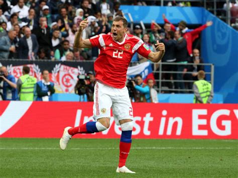 The official page artem dzyuba footbal player russian national football team and zenit fc player #22. Дзюба может оказаться в воротах сборной РФ на матче с ...