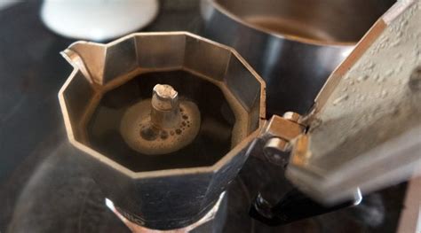 Non sembra un cattivo compromesso. Come fare a pulire la caffettiera - Come Fare online
