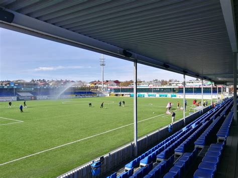 Stadion er blitt samlingspunktet hvor nordmøringer står sammen og er stolte av hvor vi kommer fra. Kristiansund Stadion / Kristiansund