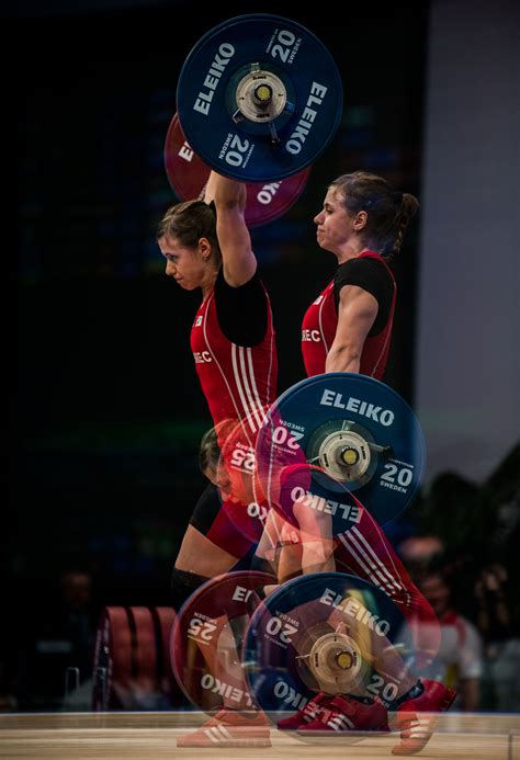 Loredana toma (63kg) 115kg clean & jerks + 155kg squat double 2017 europeans. Botoșăneanca Loredana Toma, speranța României pentru o ...