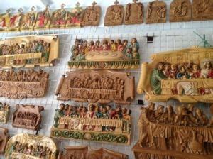 You can search the internet with paete. A Visit to Paete Laguna | Carving station, Carving, So ...