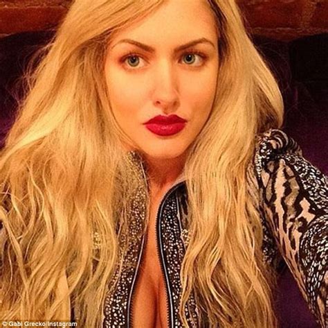 He was the first private owner of a major australian football team when he bought the sydney swans football club in 1985.1 edelsten was formerly a general practitioner, but was deregistered in new south wales in. Gabi Grecko insists Geoffrey Edelsten is 'imagining things ...