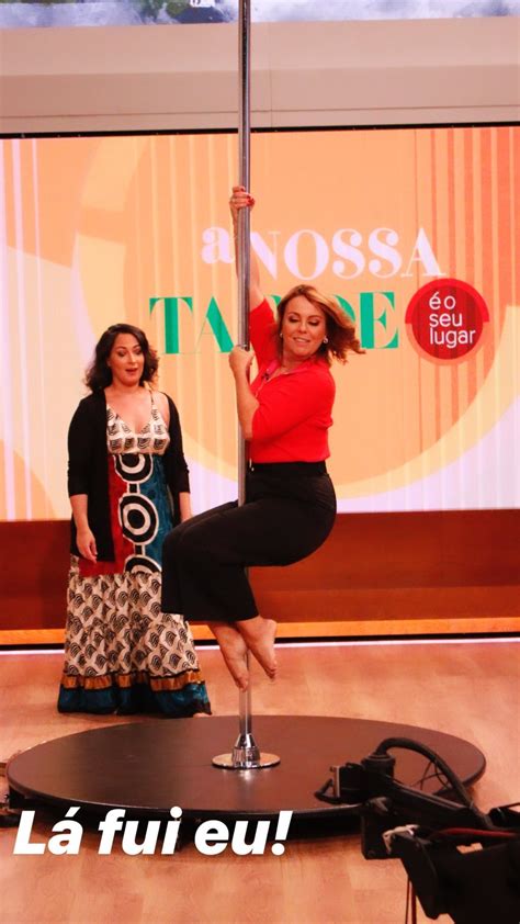 O irmão da apresentadora do canal do estado vai ser pai, o que faz da comunicadora uma tia babada. Tânia Ribas de Oliveira dança no varão em direto | VÍDEO