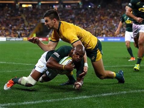 Cheslin kolbe age, height, weight, net worth, wife, career, bio & facts. Injured Springbok wing Mapimpi to return home | OFM