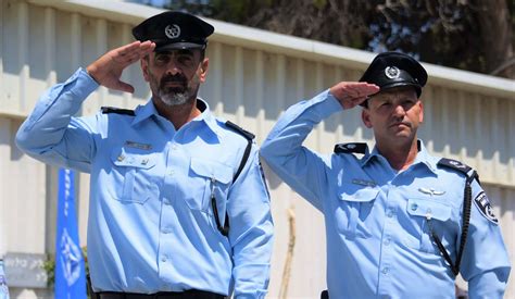 חברת עו״ד הופמן רוז, מהמובילות בייצוג חייבים בהליכי הוצאה לפועל, חדלות פירעון והבראה כלכלית, פועלים במצוינות חסרת פשרות ויחס אישי ואנושי. ניצב שמעון לביא נכנס לתפקידו כמפקד מחוז צפון-פוסטה