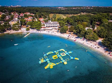 Poznejte chorvatsko ze „sedla tak trochu jinak, objevte zapadlé zátoky, vyšlápněte na vrcholky kopců a projeďte se divokou krajinou. Dovolená Chorvatsko letecky - zájezdy do Chorvatska letadlem