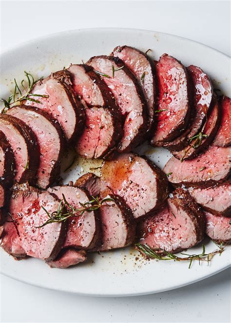 This venison tenderloin with a balsamic reduction is a simple recipe but will undoubtedly deliver on the flavor front. Best Beef Tenderloin Recipes For Christmas - 60 Best ...