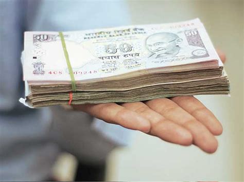 One of the biggest determinant of salary for lawyers is the type of employer they work for. India Inc's average salary hike to be 9.7% this year: Aon ...