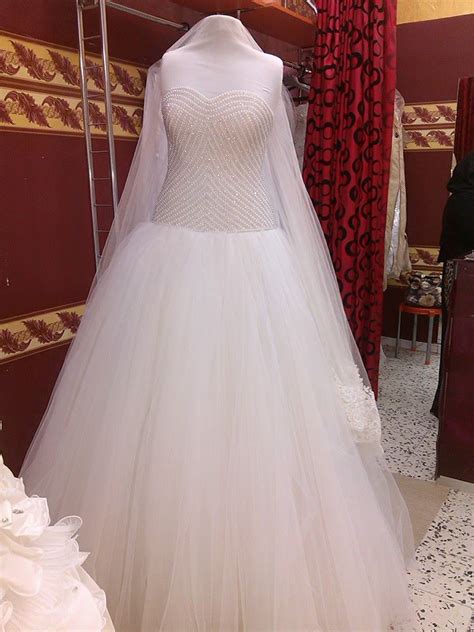 ‫محل حلا لفساتين زفاف باسعار هائله ومريحه - Posts | Facebook‬