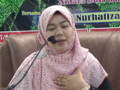 Ustazah datuk dr norhafizah musa adalah seorang.: Datuk Ustazah Norhafizah Musa Kongsi 3 Cara Tangani Anak ...