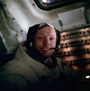 As a boy, armstrong was a keen boy scout and earned the rank of eagle scout. Neil Armstrong - Klexikon - Das Freie Kinderlexikon