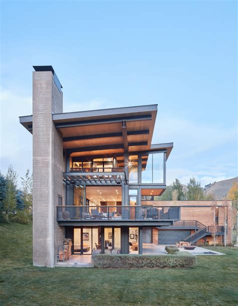 Every item on this page was curated by an elle decor editor. Olson Kundig — Lake Creek Residence | L shaped house ...