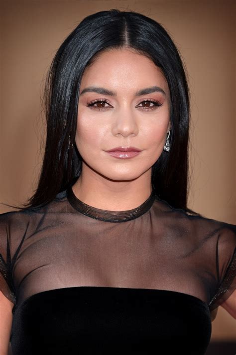 Самые новые твиты от vanessa hudgens (@vanessahudgens): CONFIRMED! Vanessa Hudgens to Return for Sequel of Hit ...