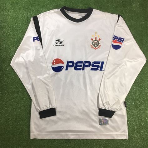 Maybe you would like to learn more about one of these? Corinthians Home football shirt 2002.