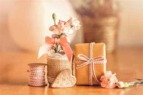 Witzige glückwünsche und texte zur rosenhochzeit. Whatsapp Glückwünsche Zur Rosenhochzeit - 10 jahre miteinander verheiratet zu sein und ...