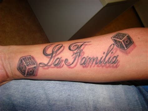 Erick vasquez was born in el salvador and now lives in penticton, bc with his family. La Familia Tattoo Unterarm
