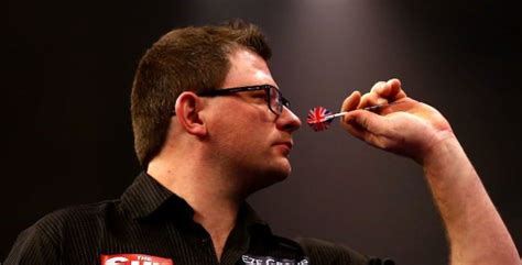 So könnte auch sicher gestellt werden, dass sich. World Series Darts Finals Amsterdam: Wade gaat titel niet ...