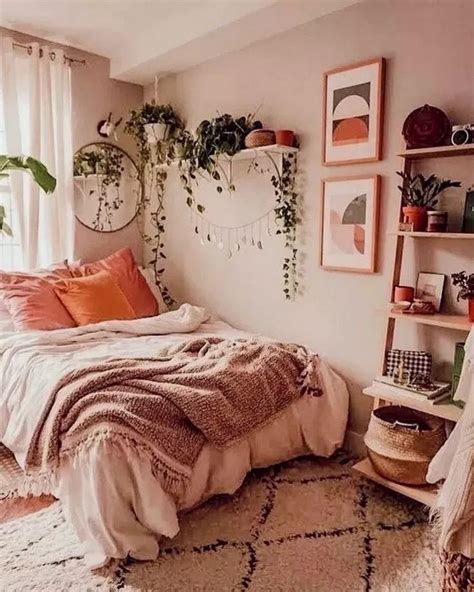 Cute room ideas for a teenage girl. 34+ Comfortabele Mooie Slaapkamer Ontwerpen voor Kleine ...