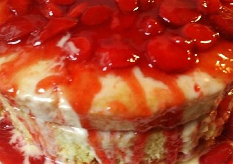 Check spelling or type a new query. Recipe: Delicious 3- Layer Strawberry Naked Drip Cake from ...