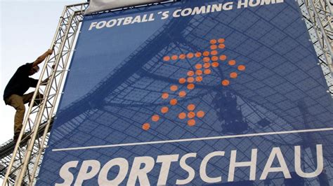 Fußballerin rachel rinast vom 1. Nach 50 Jahren: ARD-"Sportschau" droht möglicherweise das ...