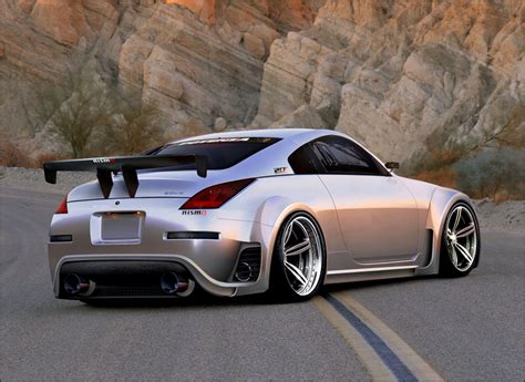 Research the nissan 350z and learn about its generations, redesigns and notable features from each individual model year. VEHÍCULOS NISSAN: Z350