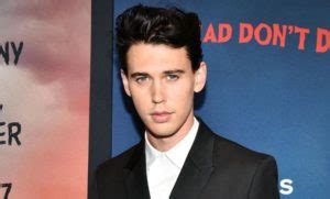 Is he dead or alive? Austin Butler; Girlfriend, Age, Net Worth, Family, Height, Facts