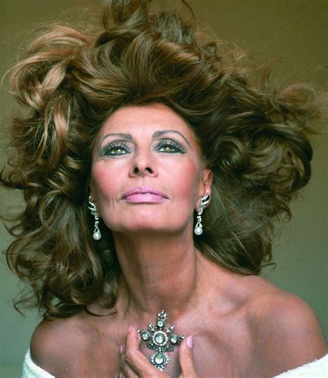 Loren quickly became a major star. Biografia di Sophia Loren